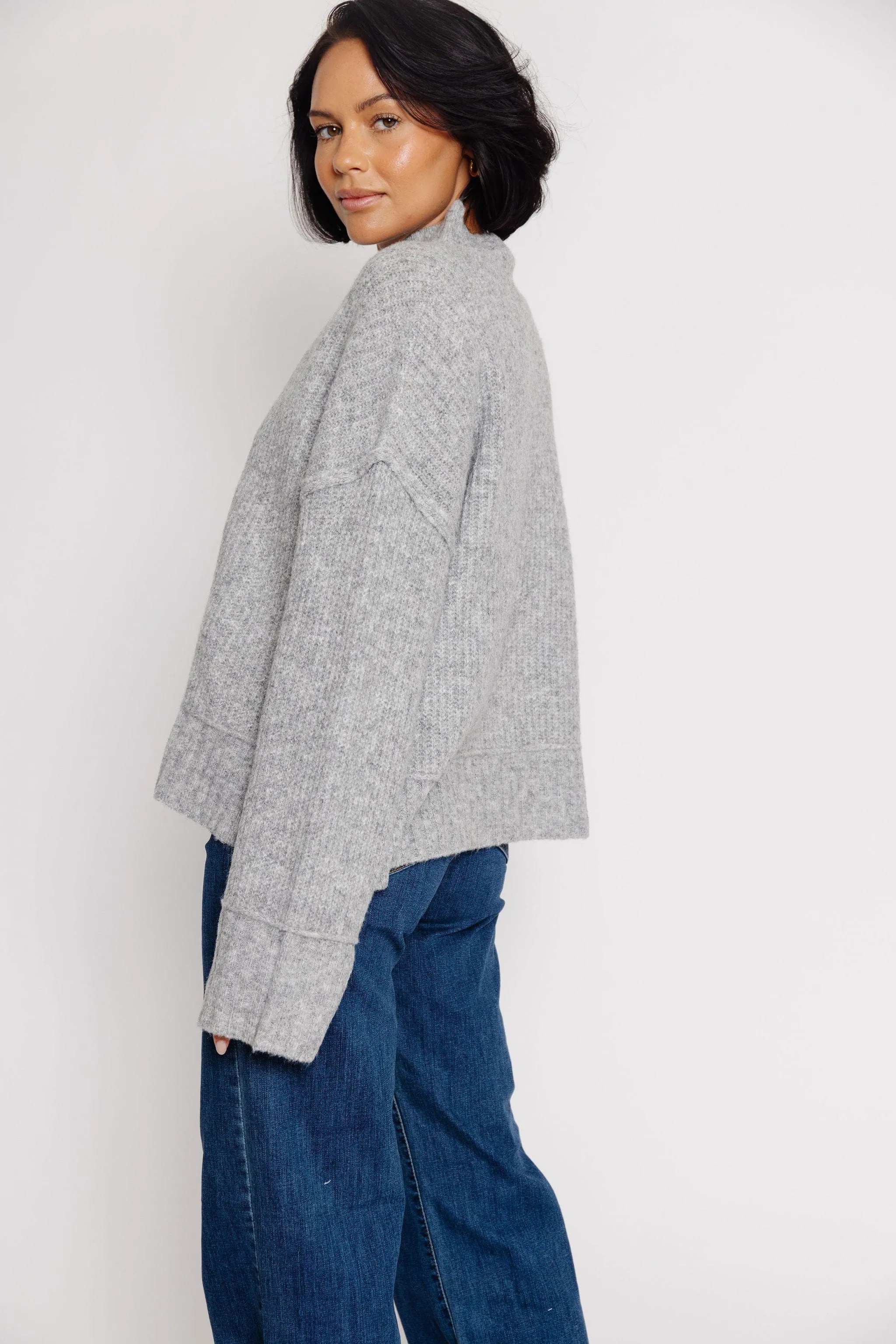 Eloise Sweater in Light Grey