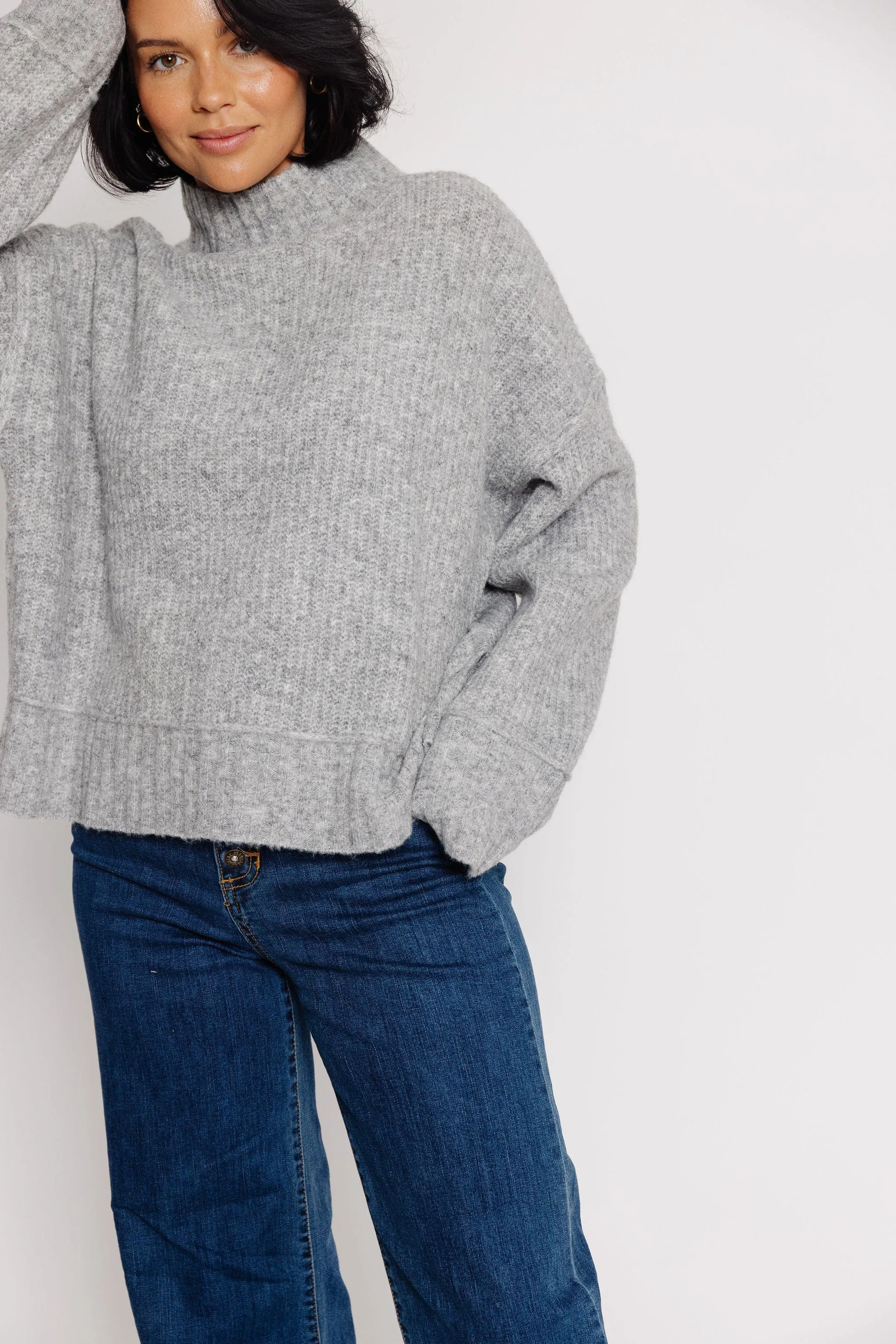 Eloise Sweater in Light Grey