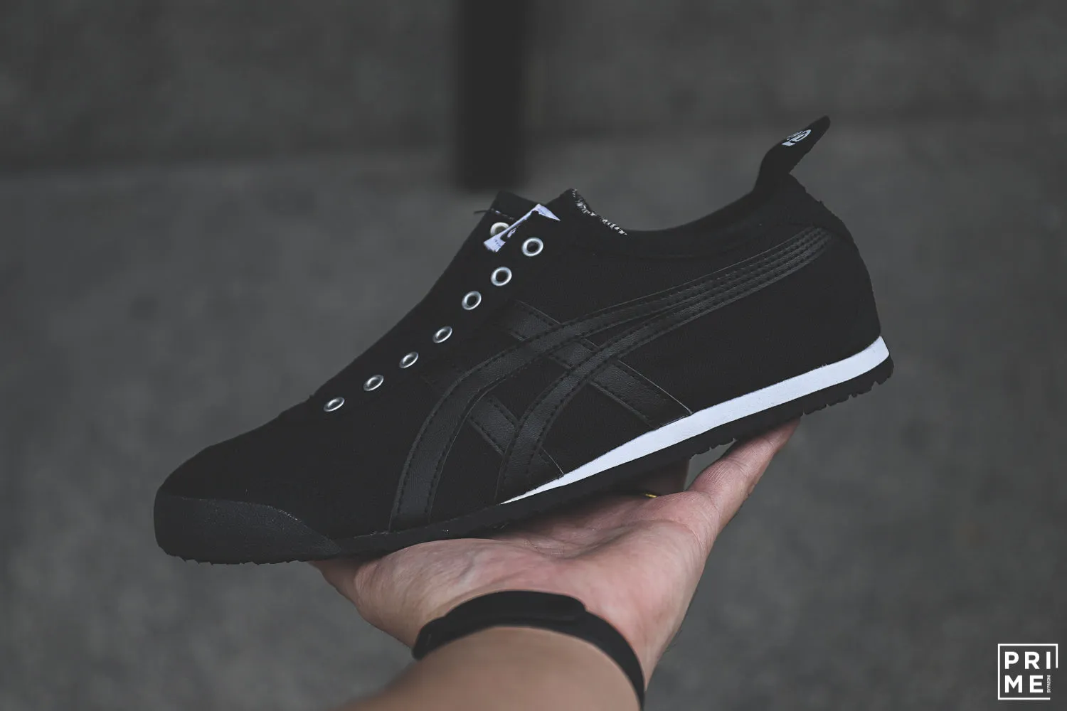 Onitsuka Tiger Mexico66 Slip on Black/Black  (D3K0Q-9090)