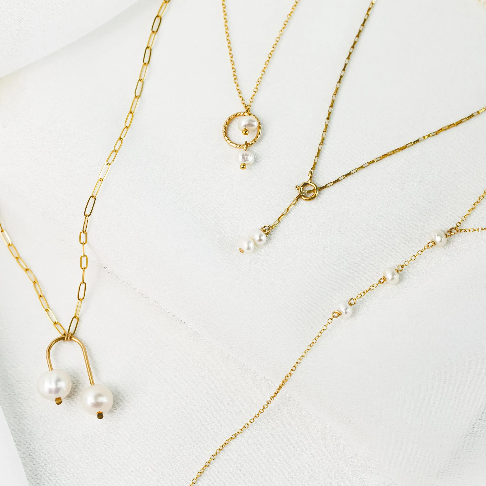 Sola Freshwater Pearl Dainty Necklace